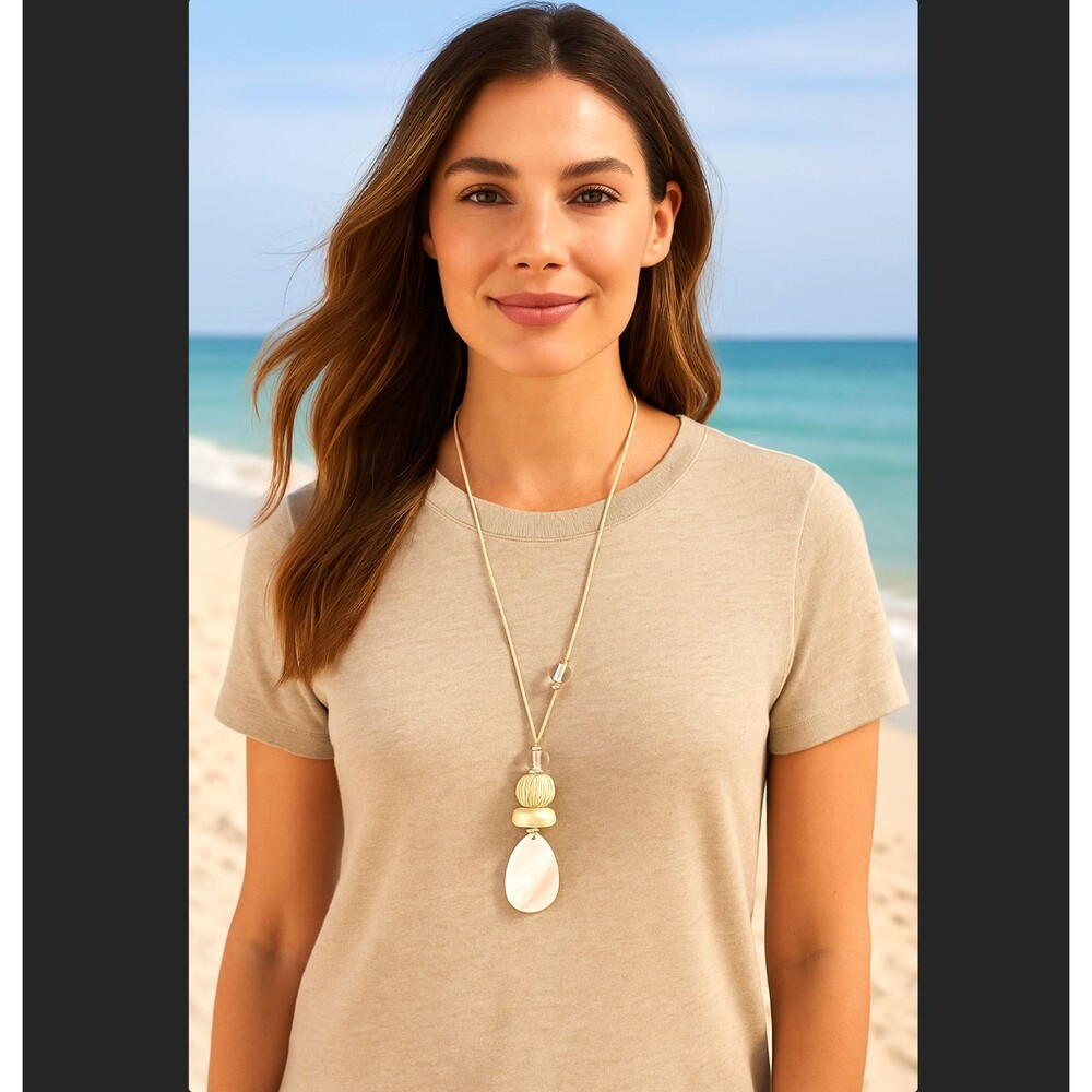J. Jill Mother of Pearl Pendant Necklace Raffia Resin Boho Resort Adjustable NWT